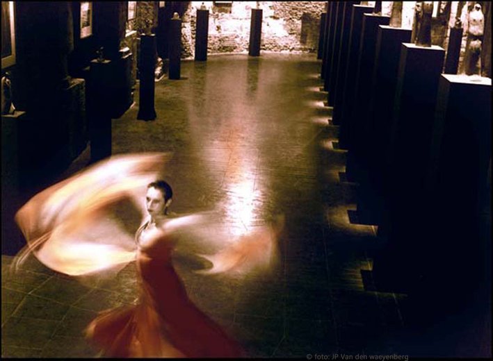 GAMAYUN - Visual work by Irène Philips and Choreography by Michèle Meugens in the Chapel of the Brigittines in Brussels, 1997. Photo: Jean Pierre Van den waeyenberg