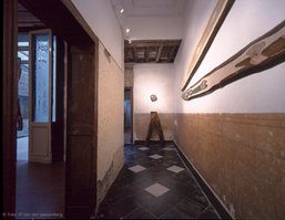 Irène Philips - THE WORLD WHICH HAS NO NAME - Tré-A Galerie, Mons, 2004. Photo: JP Van den waeyenberg