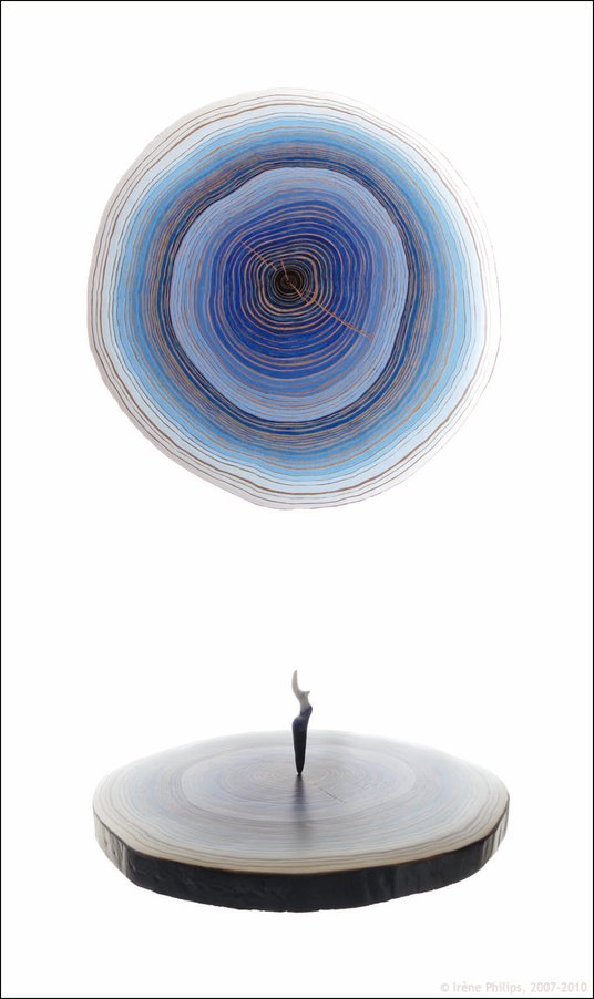 Irène Philips - THE ROUND TABLE - Polychrome wood, synthetic resin, metal, 78.5 x 38 cm, 2007-2010